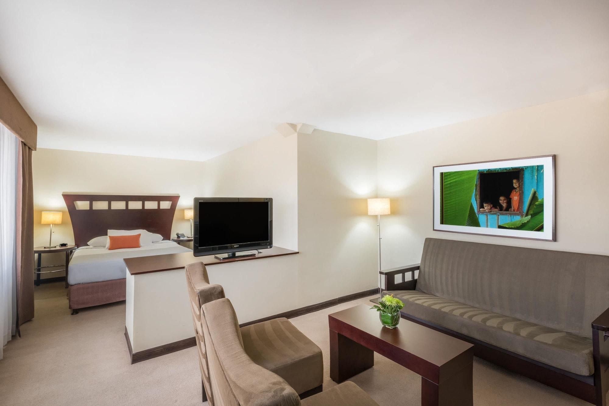 Tryp By Wyndham San Jose Sabana Hotel Exterior foto