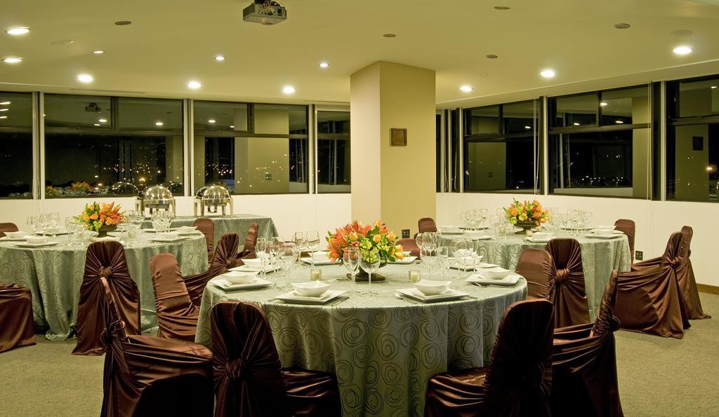 Tryp By Wyndham San Jose Sabana Hotel Exterior foto